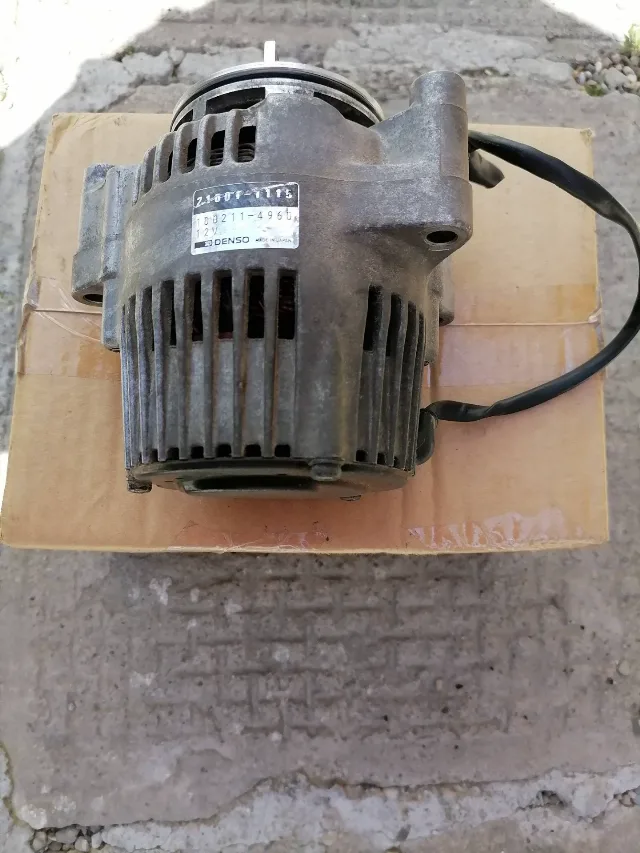 ALTERNATOR kawasaki zx 750 / zx 900 – fotografia 3 din 8