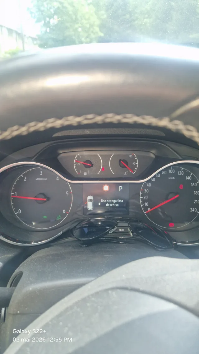 OPEL GRANDLAND X 1,5 diesel 2017 – fotografia 3 din 8