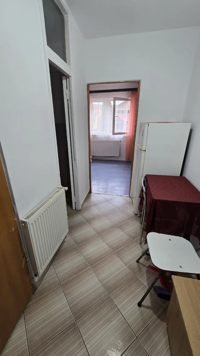 Vand garsoniera in Brasov – fotografia 5 din 7