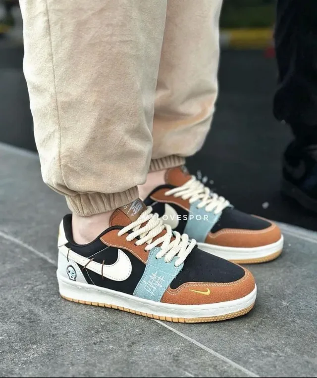 Nike Air Jordan 1 Low WMNS Blue/Black – fotografia 2 din 6