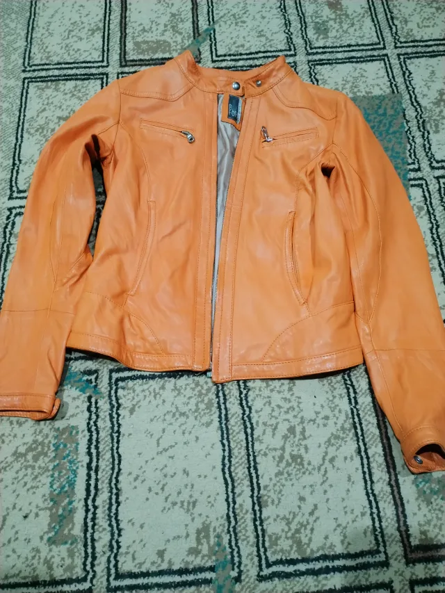 Geaca dama de piele – Motru, Gorj