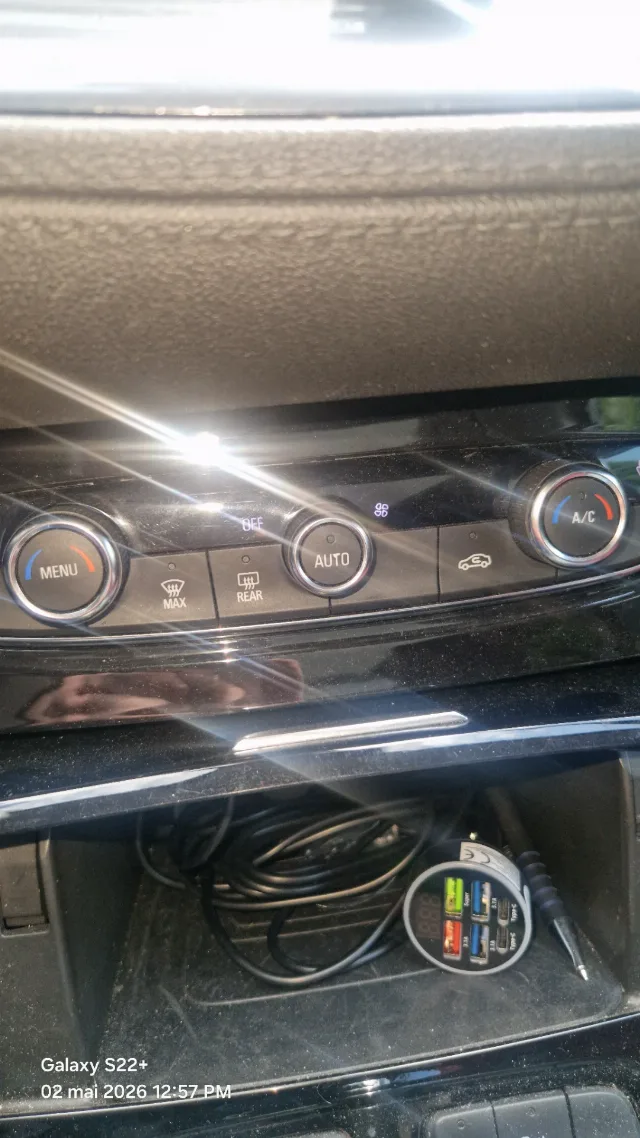 OPEL GRANDLAND X 1,5 diesel 2017 – fotografia 8 din 8