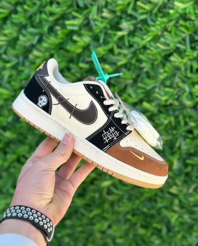 Nike Air Jordan 1 Low WMNS Brown/Cream – fotografia 5 din 8