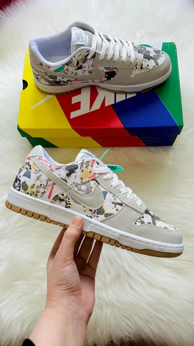 Nike Sb Dunk Low Pro Alb/Gri/Multicolor – Sector 2, București