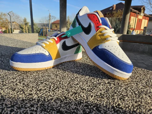 Nike Air Jordan 1 Low WMNS White/Yellow – fotografia 6 din 6