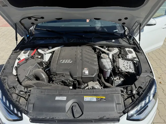 Audi a4b9,  quatro,  265cp,  2024 – fotografia 7 din 8