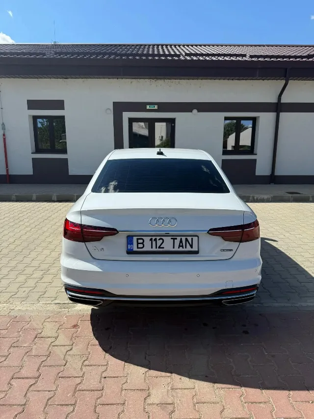Audi a4b9,  quatro,  265cp,  2024 – fotografia 3 din 8