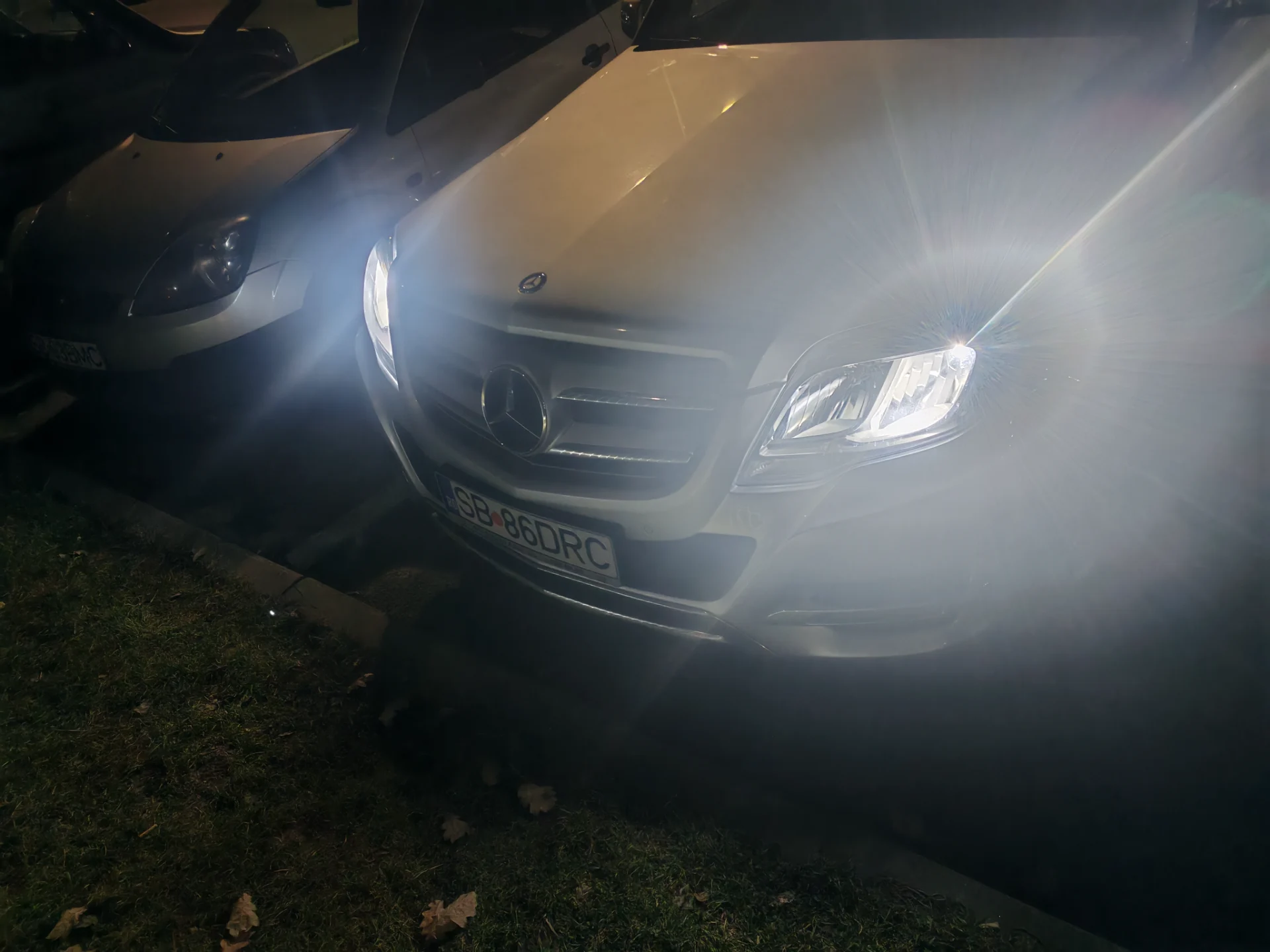 Vând Mercedes GLK – fotografia 1 din 8