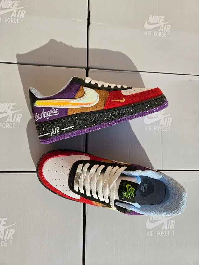 Nike Air Force 1 07 LV8 What The La – fotografia 4 din 4