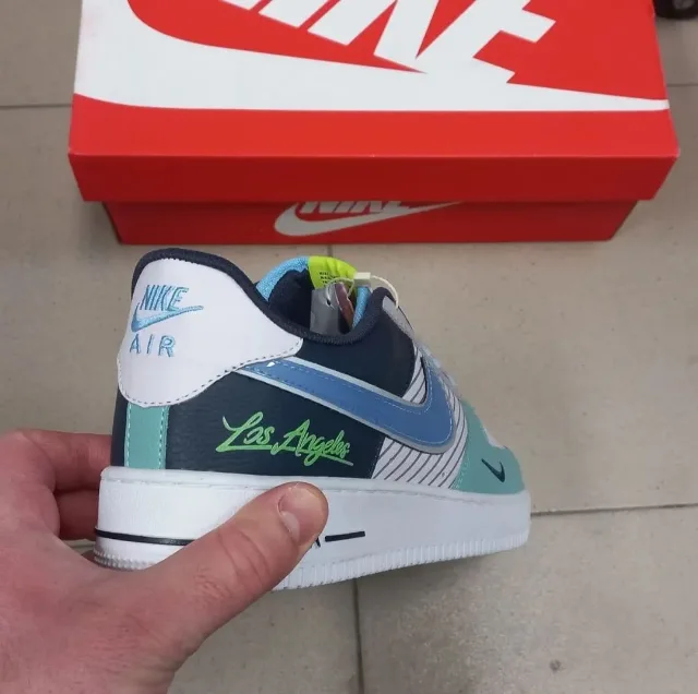 Nike Air Force 1 L.A. 305 – fotografia 4 din 5