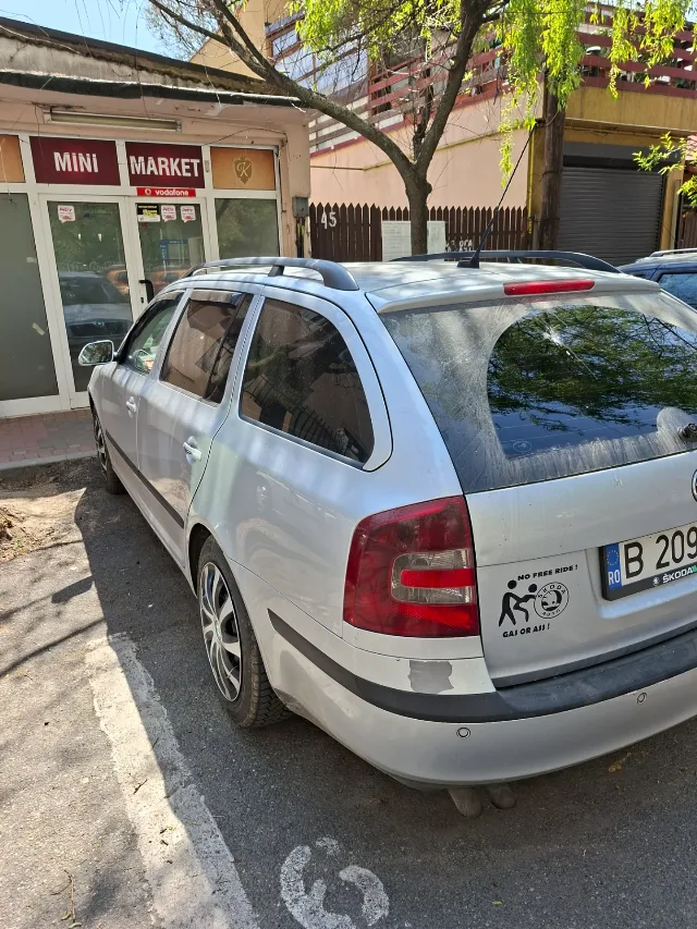 Vand Skoda Oktavia  2 – fotografia 2 din 8