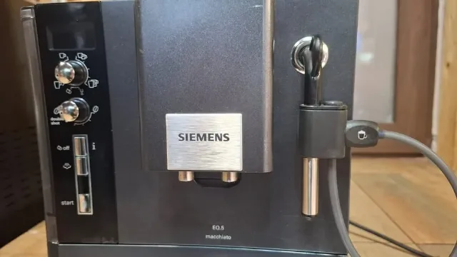 Espresor automat Siemens EQ.5 Machiato – fotografia 2 din 7