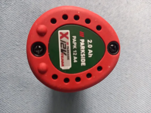 PARKSIDE Acumulator PARKSIDE® PAPK 12 Volți / 2Ah X 12 V TEAM și 2.5 ah – fotografia 3 din 7