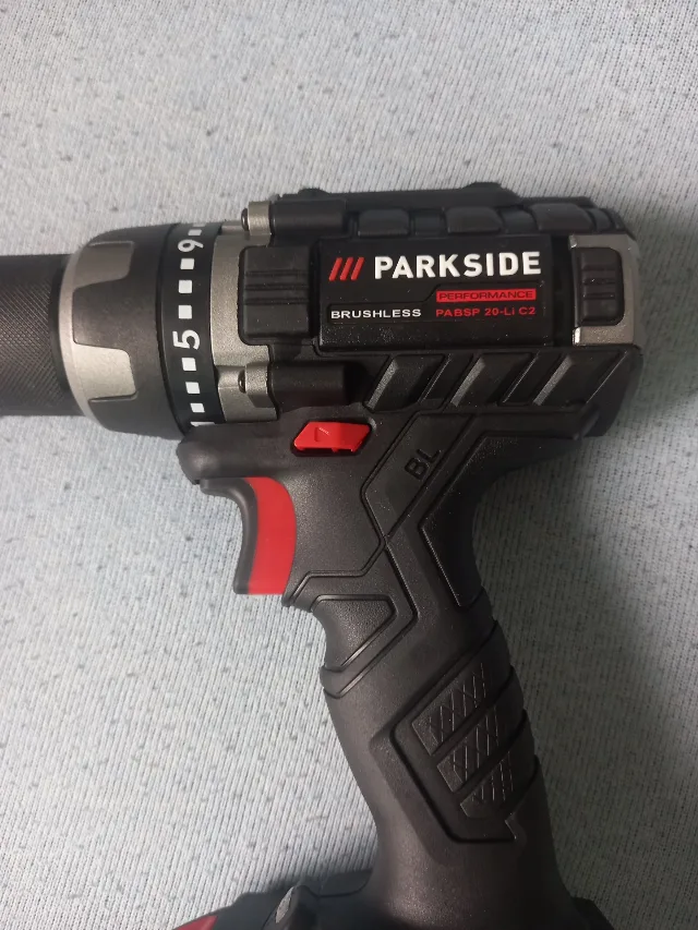 Masina de gaurit si insurubat (bormasina) pe acumulator PARKSIDE PERFORMANCE® PABSP 20 Li C4 20V – fotografia 3 din 5