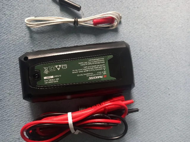 Multimetru digital automat Parkside, masurare AC/DC, 300V 69 RON – fotografia 2 din 2