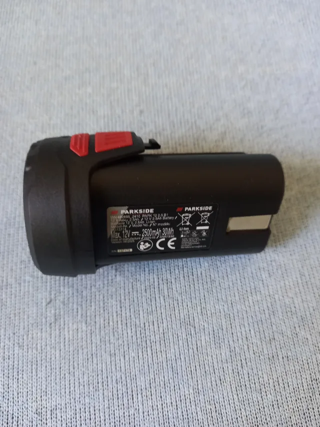 PARKSIDE Acumulator PARKSIDE® PAPK 12 Volți / 2Ah X 12 V TEAM și 2.5 ah – fotografia 4 din 7