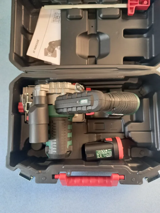 Ferastrau circular pe acumulator Parkside ,produs nou 225 RON – fotografia 4 din 5