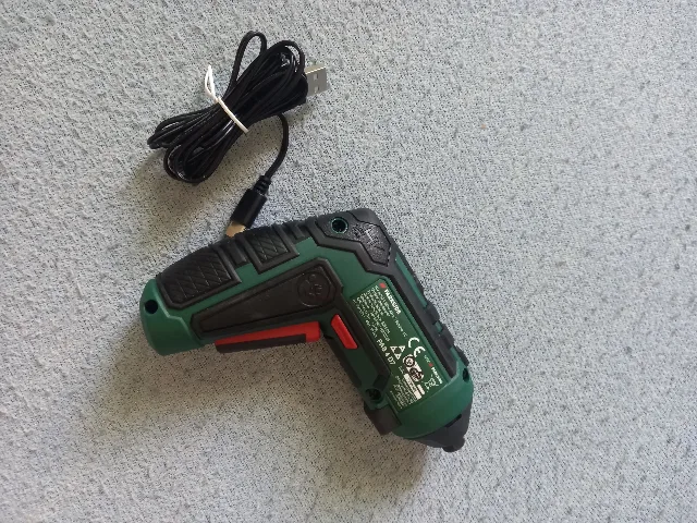 șurubelniță electrică parkside. Multicutter universal cu acumulator – fotografia 2 din 7