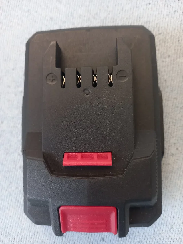 Acumulator performant Parkside 2Ah 20V – fotografia 1 din 3