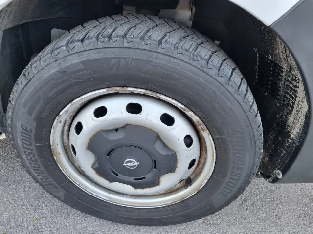 Opel Vivaro 1,6 diesel Biturbo 2019 – fotografia 8 din 8