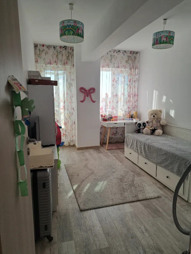 Vand apartement cu 3 camere Bragadiru - Nazuintei – fotografia 6 din 8