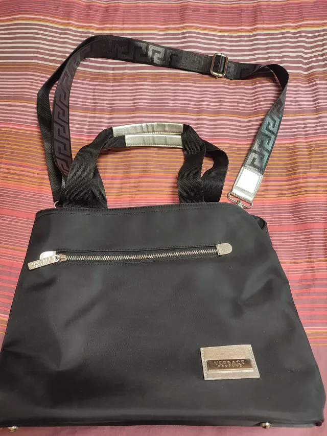 Poșetă Versace mare gen poștaș – fotografia 1 din 8