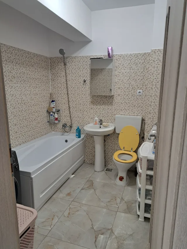 Vand apartement cu 3 camere Bragadiru - Nazuintei – fotografia 7 din 8