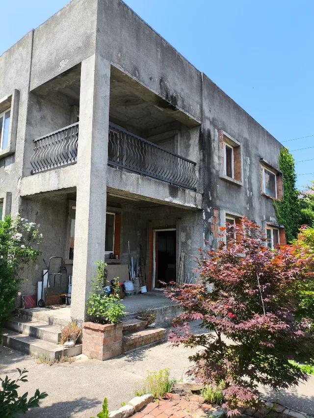 Construcție 2010 la gri – Magurele, Ilfov