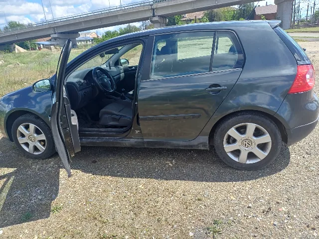 VW Golf 5 1.4 MPI – Arad, Arad