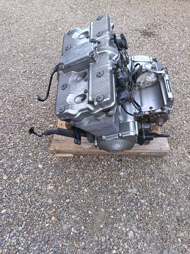 MOTOR suzuki gsx 600 BANDIT / KATANA / gsx 600 F – fotografia 2 din 8