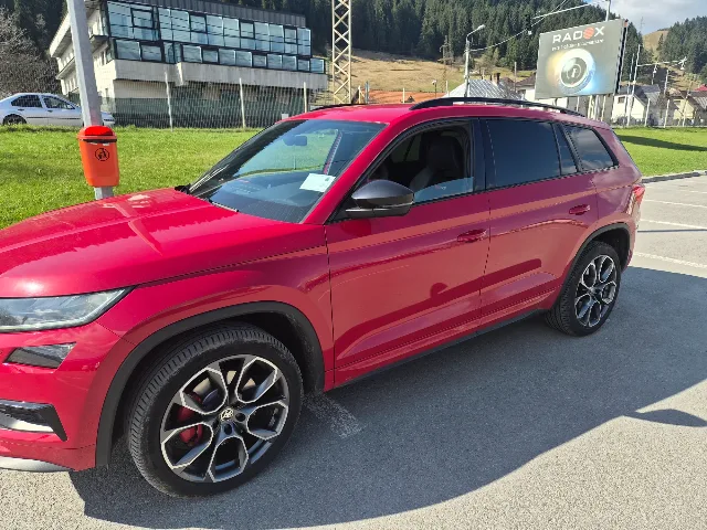 SKODA KODIAQ vRS – fotografia 4 din 8