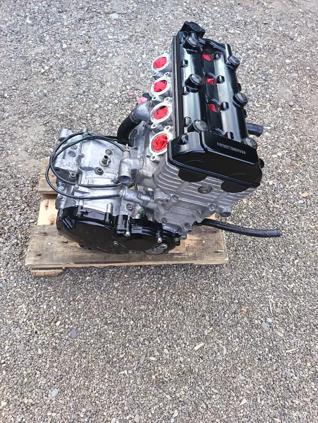 MOTOR suzuki / gsxr / 600 / SRAD – fotografia 7 din 8