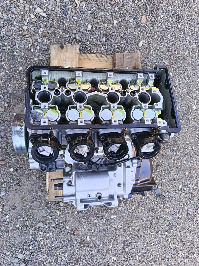 MOTOR kawasaki zxr 600 – fotografia 5 din 8