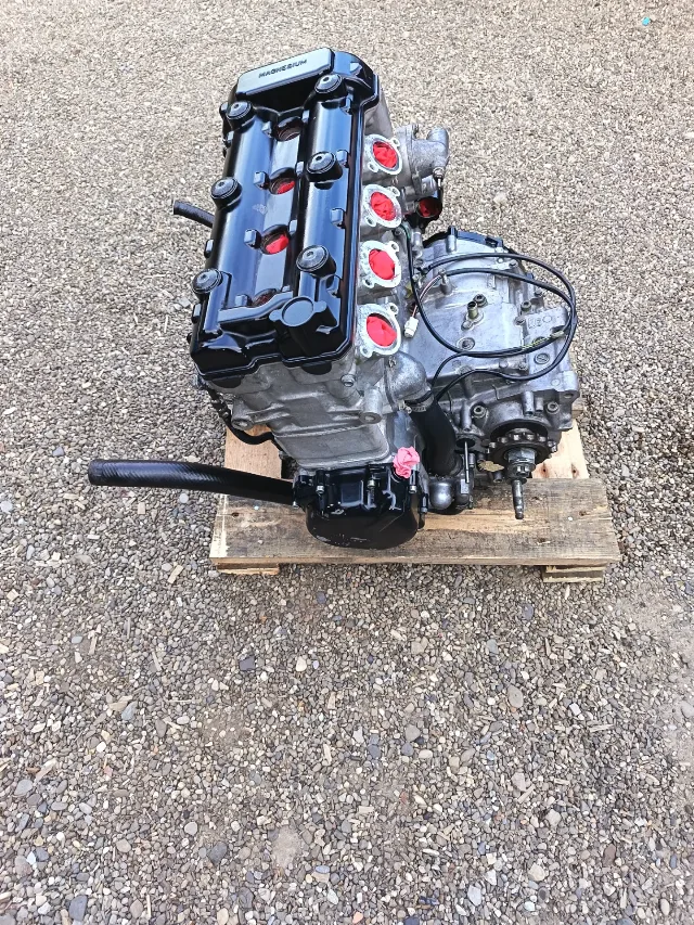 MOTOR suzuki / gsxr / 600 / SRAD – fotografia 2 din 8