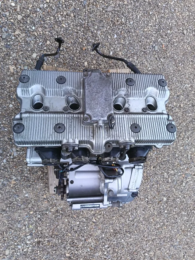 MOTOR suzuki gsx 600 BANDIT / KATANA / gsx 600 F – fotografia 5 din 8