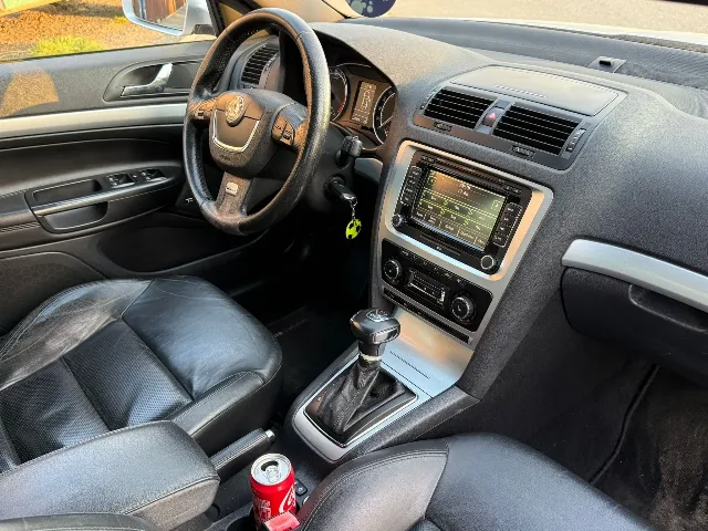 skoda Octavia vrs 2011 Motor 2.0 la 170 cai – fotografia 4 din 8