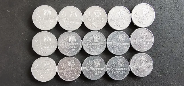 15 monede de 500 lei reprezantand eclipsa totala de soare din 1999 – fotografia 4 din 4