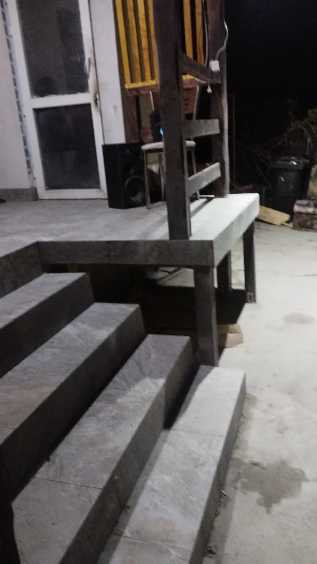 Finisaje modific culoare pe decorativ .cu vopsea și suflat cu pompa înfoliat tot giamuri jgiab" etc"și interioare glet de șlefuit cu girafa – fotografia 2 din 8