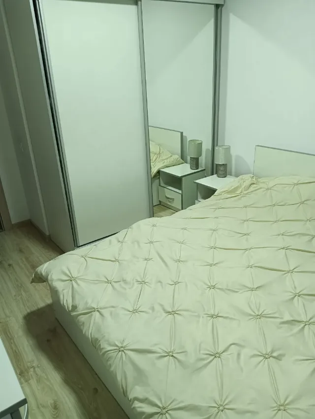 apartament de vanzare – fotografia 3 din 8