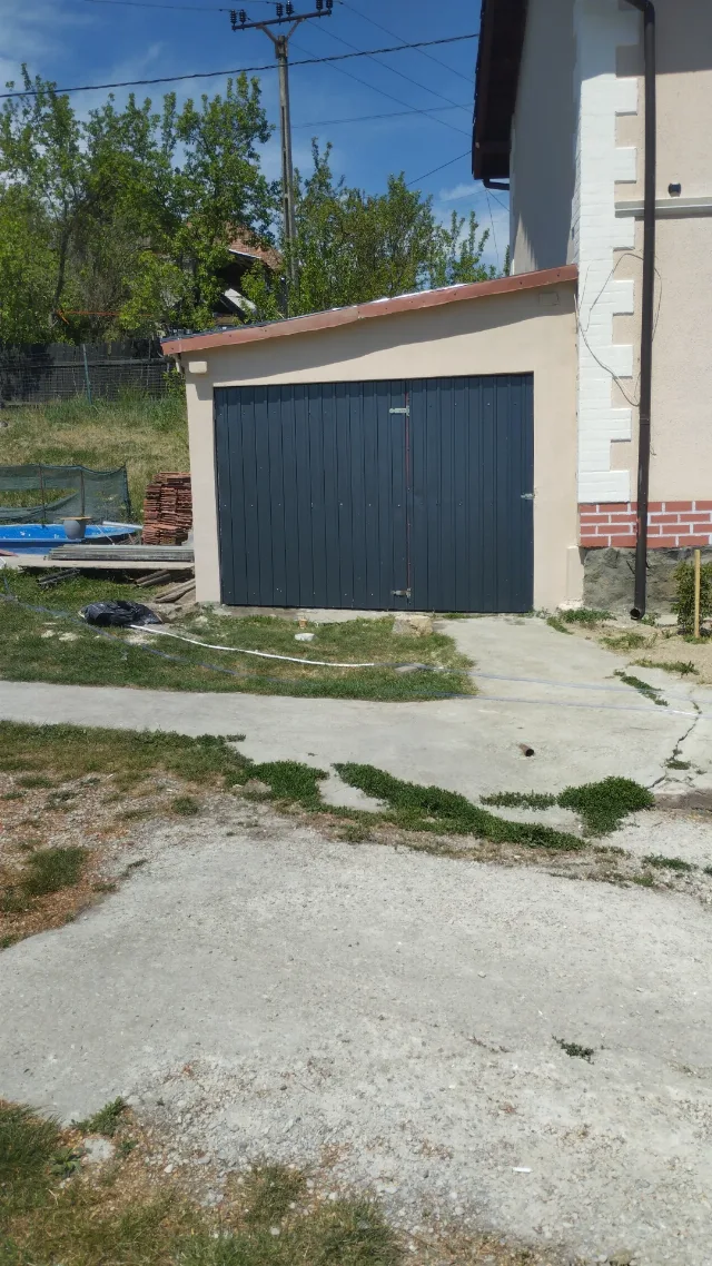 Finisaje modific culoare pe decorativ .cu vopsea și suflat cu pompa înfoliat tot giamuri jgiab" etc"și interioare glet de șlefuit cu girafa – fotografia 3 din 8