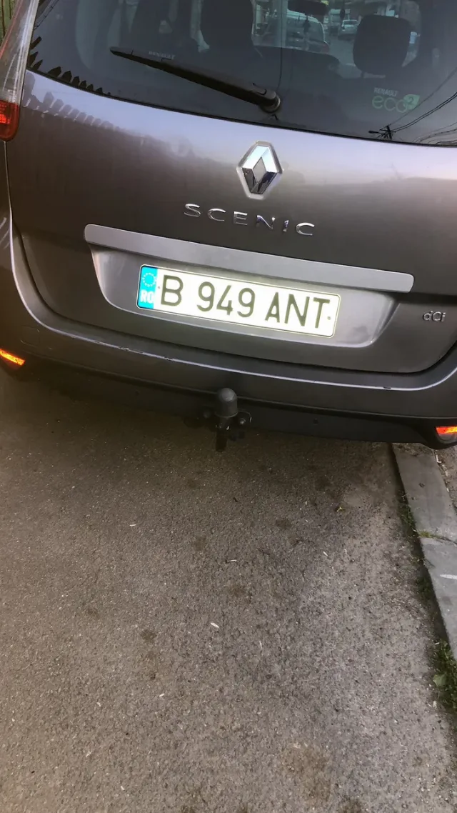 Vând Renault grand scenic 3 – fotografia 3 din 4