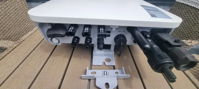 Invertor Huawei,in garanție, 6Kw,monofazat, hibrid SUN2000-6KTL-L1 – fotografia 3 din 5