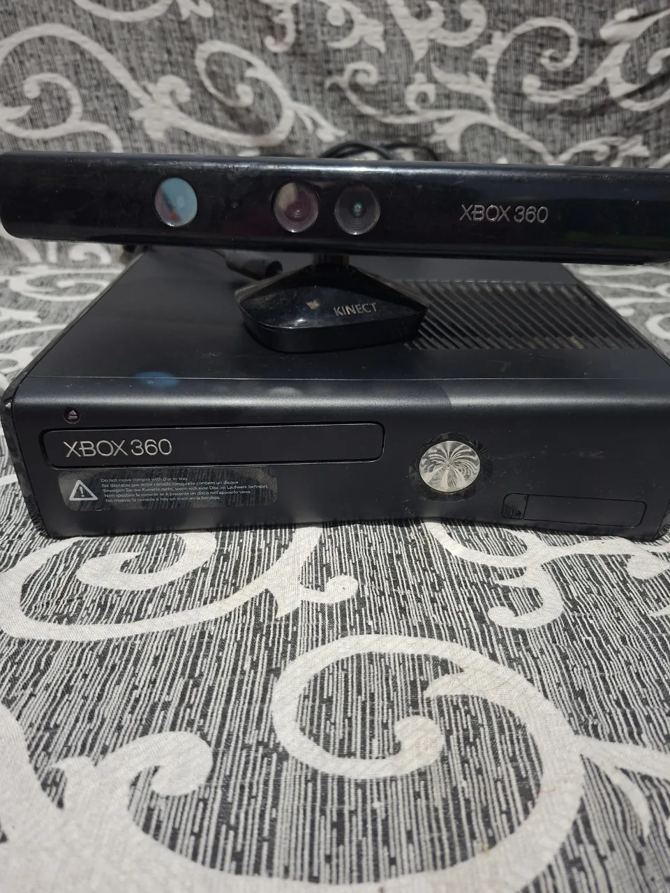 x box 360     ,in stare buna,folosit putin – fotografia 1 din 7