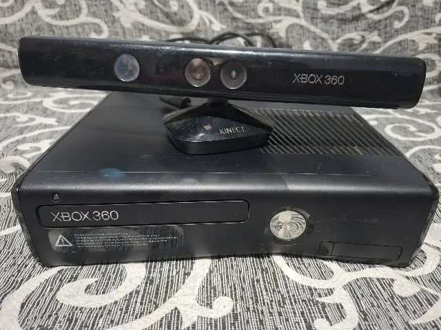 x box 360     ,in stare buna,folosit putin – fotografia 4 din 7