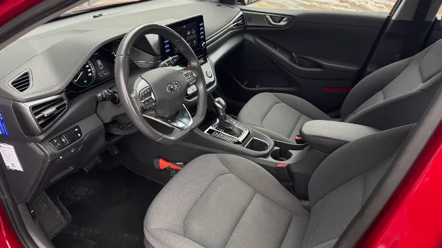Hyundai Ioniq 1.6IHybrid Style – fotografia 5 din 8