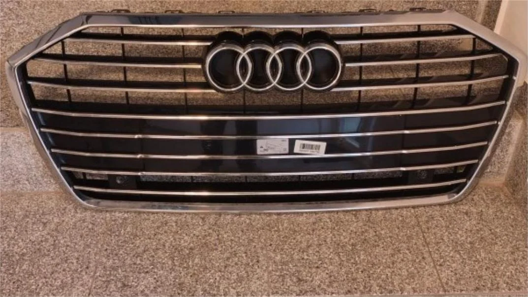Grila radiator originala Audi A6 C8 – fotografia 1 din 5