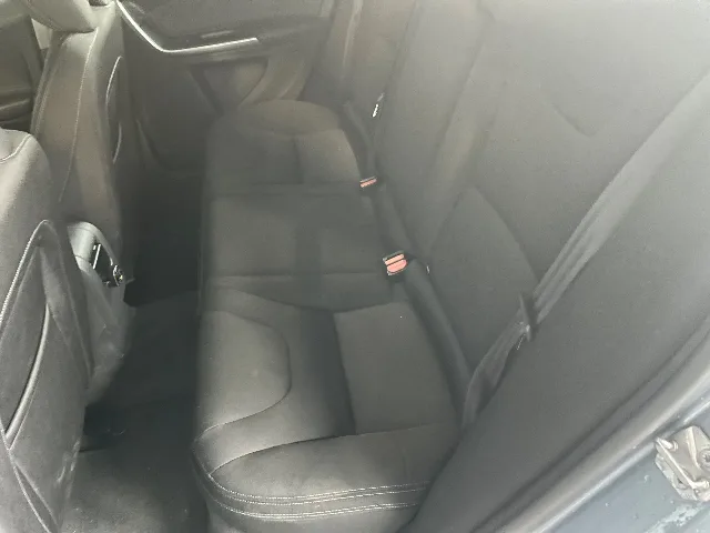 Volvo v60 o mașină care merită testată! – fotografia 7 din 8