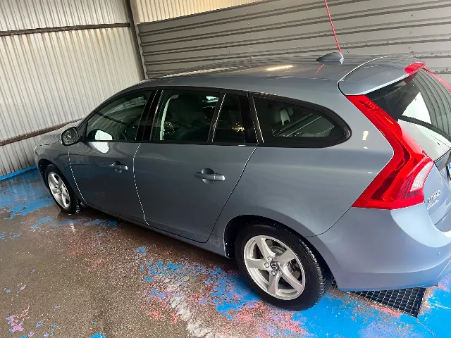 Volvo v60 o mașină care merită testată! – fotografia 5 din 8