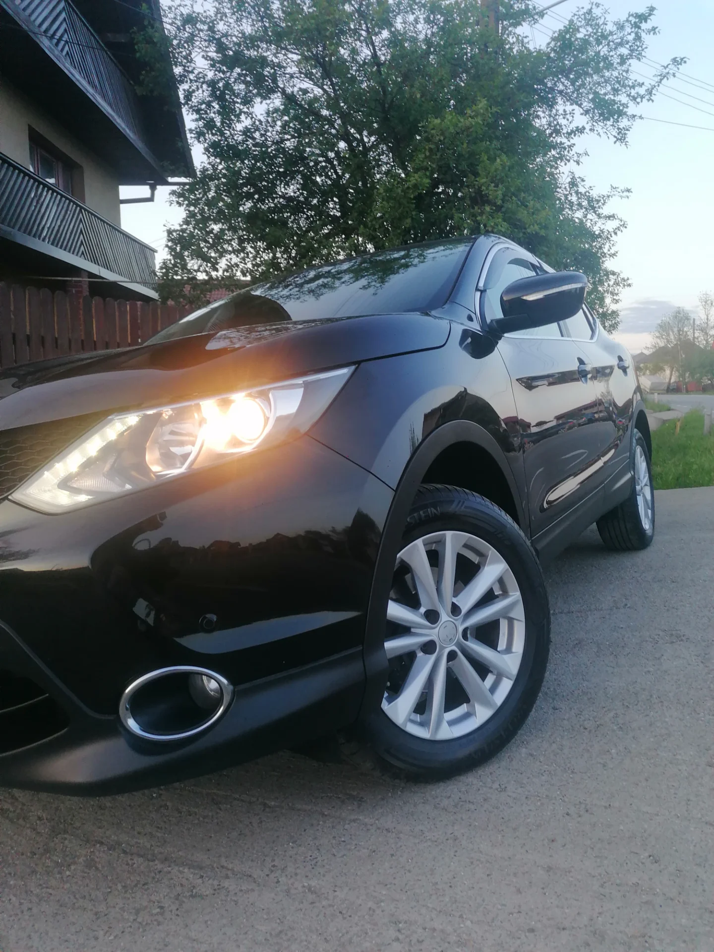 Nissan Qashqai 1,6 diesel 2014,xenon-led,navi cu camera,nr.zoll.valabile 30 de zile – fotografia 1 din 8