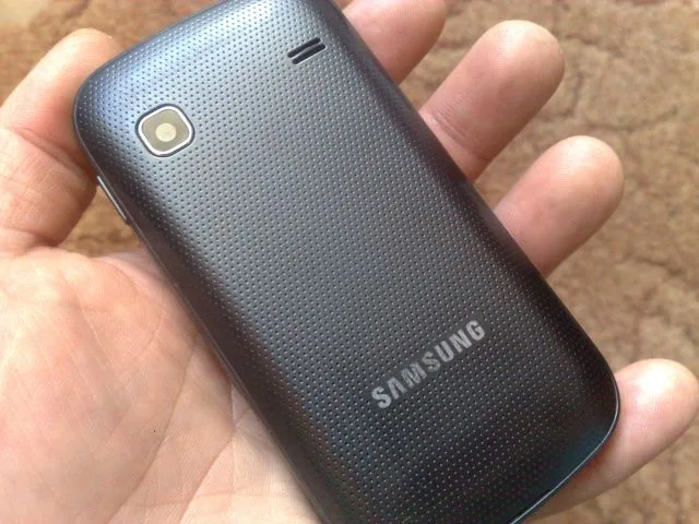 Samsung Galaxy Gio GT-S5660 – fotografia 8 din 8